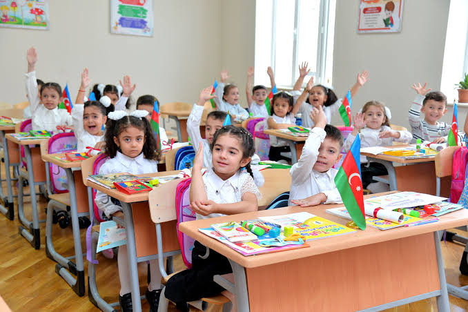 Bakı məktəblərinə gedəcək şagirdlərin sayı AÇIQLANDI