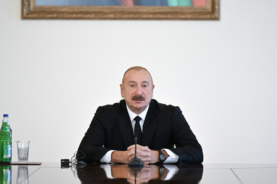 “Ancaq yırtıcı rəhbərləri üçün villalar tikmişdilər” - VİDEO