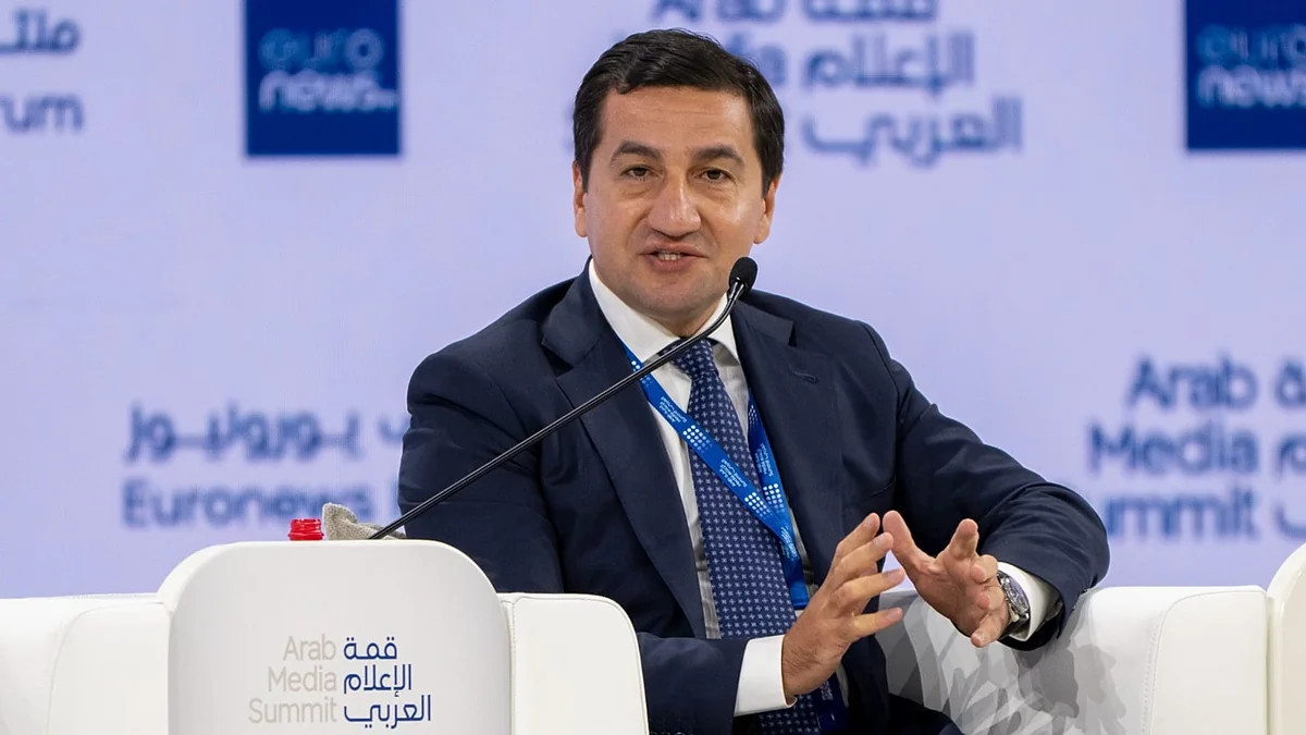 \"Revanşist qüvvələr sülh prosesini pozmağa çalışırlar\" - Hikmət Hacıyev