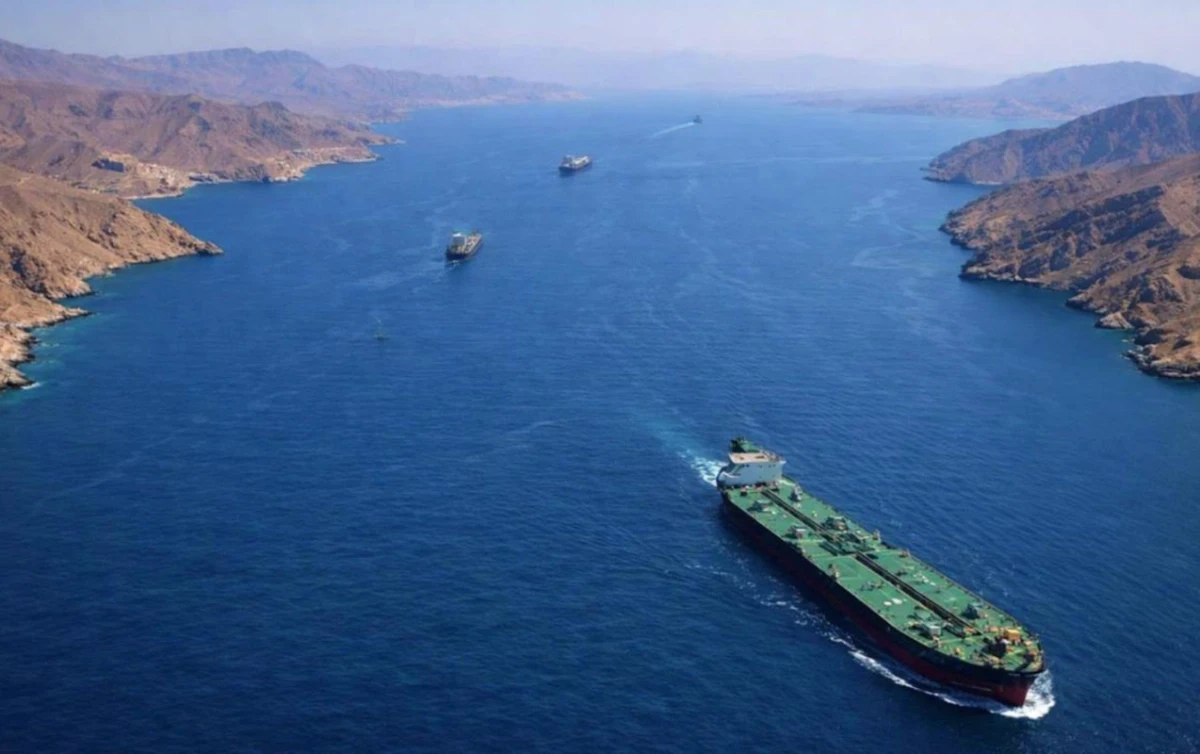Hörmüz yaxınlığında daha bir tanker hücuma məruz qaldı