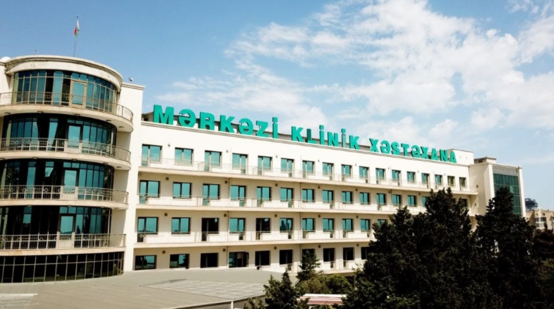 Vətəndaşdan əlavə pul istənildi, təhqir olundu - Mərkəzi Klinikada QALMAQAL