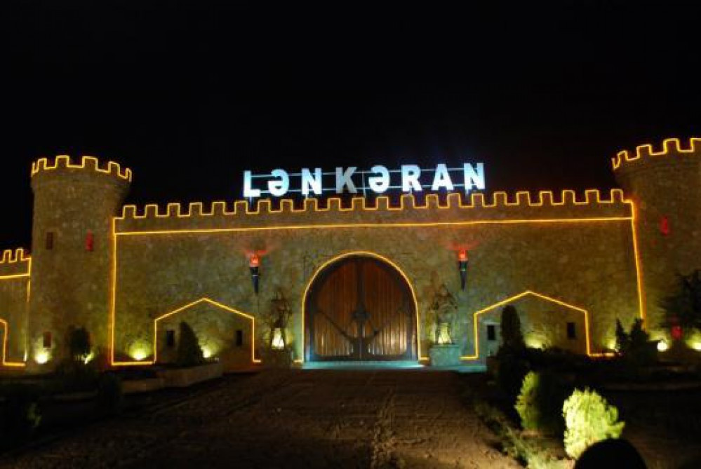 Lənkəranda 3 yaşlı uşaq atalığı tərəfindən döyüldü