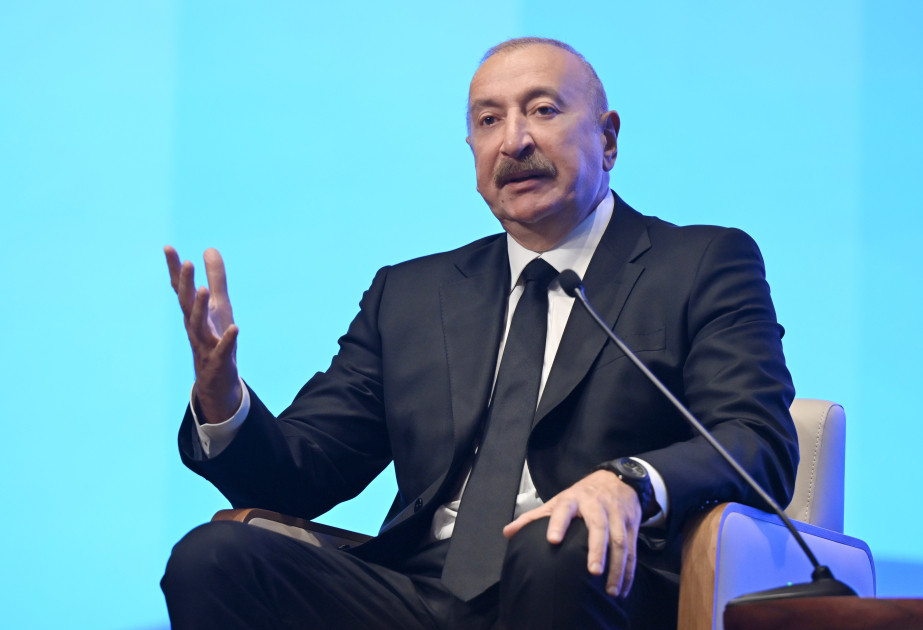 \"Bu gün 2 mühüm sənəd imzalanacaq\" - İlham Əliyev