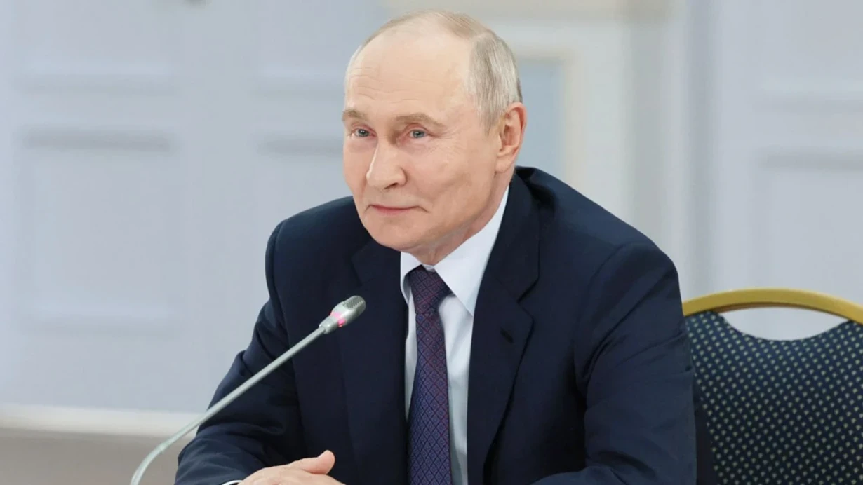Putin Rusiya ordusunun şəxsi heyətinin sayını artırdı