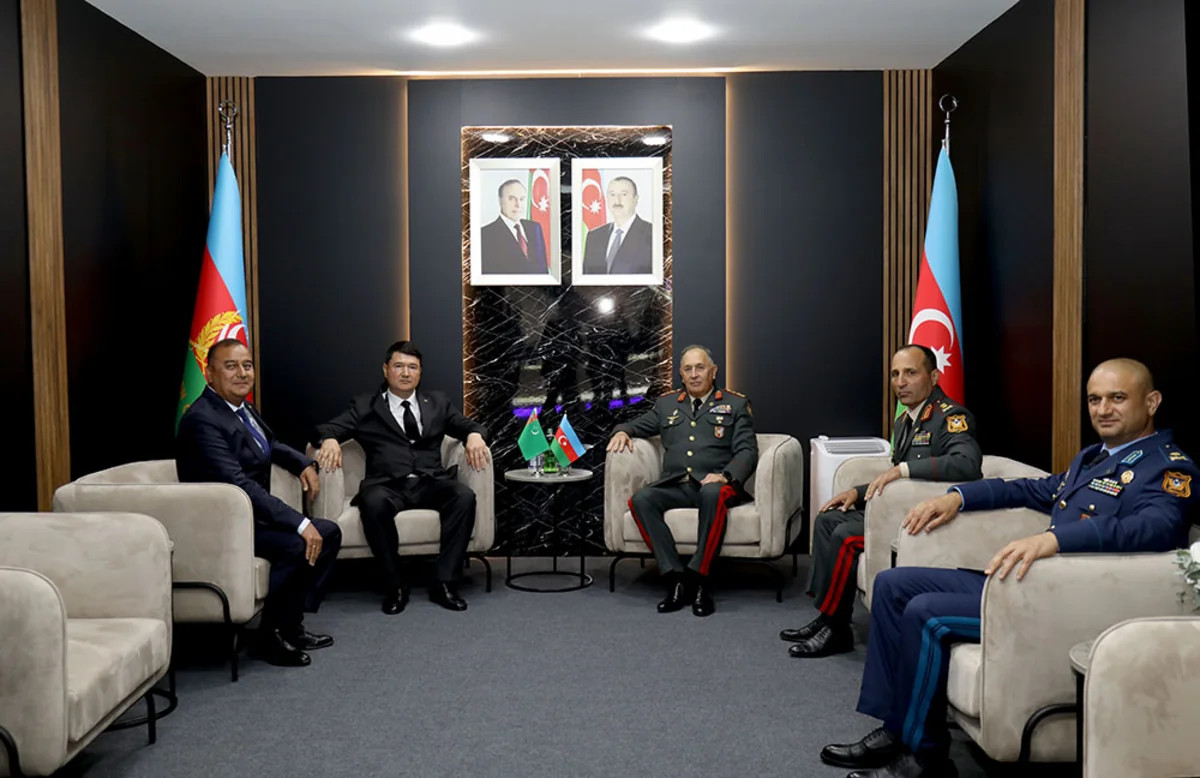 &nbsp;Kərim Vəliyev Türkmənistanın hərbi nümayəndə heyəti ilə görüşdü&nbsp;
