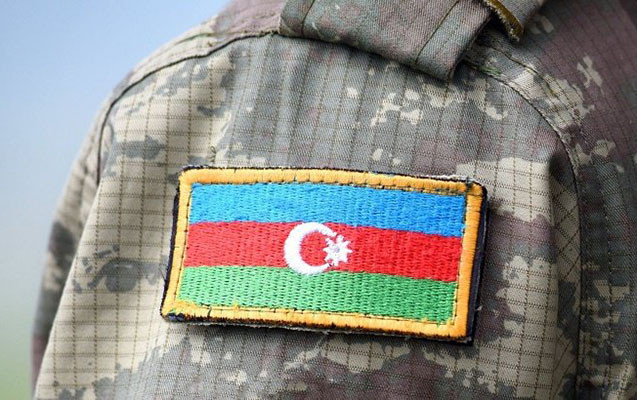 Qadınların müqaviləli hərbi xidmət müddəti kəskin azaldıldı