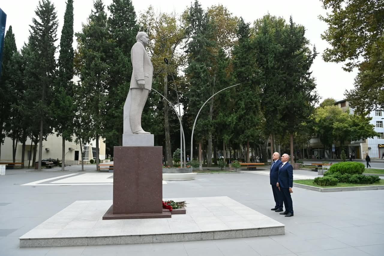 Vüqar Əhmədov Goranboy, Mingəçevir və Yevlaxdan olan sakinlərlə görüşdü