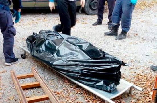 Rəssamın çürümüş meyiti tapıldı - 1 ay əvvəl ölübmüş