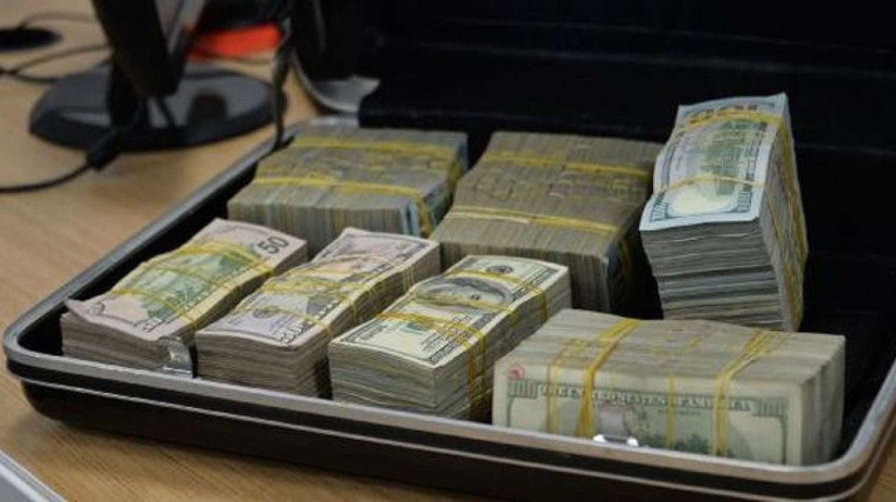 50 eyni lotereya bileti alıb hamsını qazandı&nbsp;