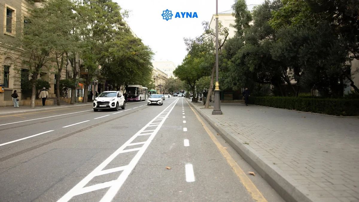 Azadlıq prospektində daha bir mikromobillik zolağı təşkil olundu - FOTOLAR
