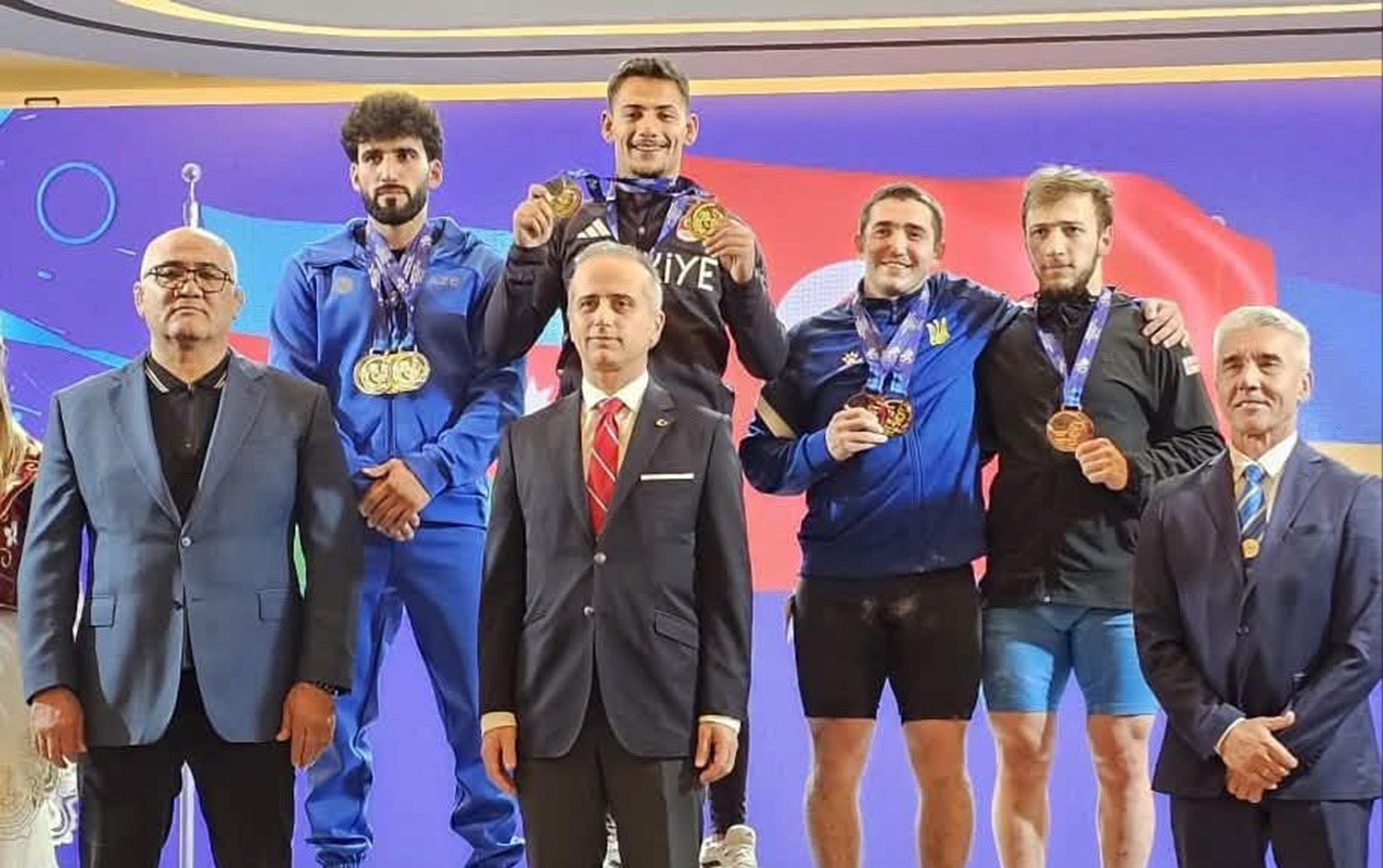 Fuad Həsənov Avropa birinciliyində 3 medal qazandı - FOTOLAR