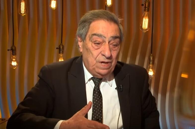 \"\"Allahummə səlli\" ilə inkişaf etmək olmaz, qüvvət elmdədir\" - Rəşid Mahmudov
