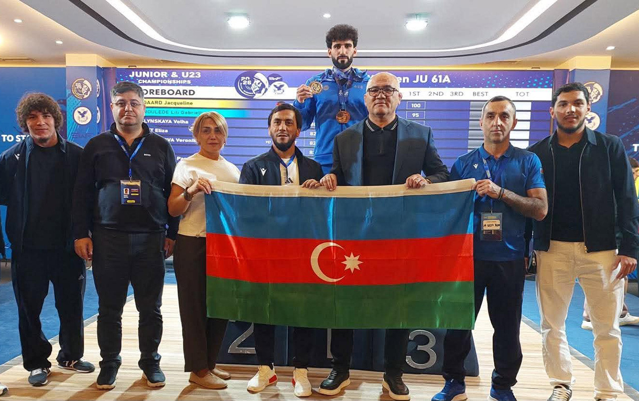 Qasım İsmayılov Avropa birinciliyində 3 medal qazandı&nbsp;