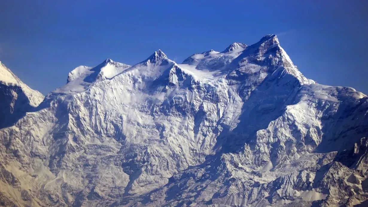 Himalay dağlarında FACİƏ - 2 alpinistin cəsədi tapıldı