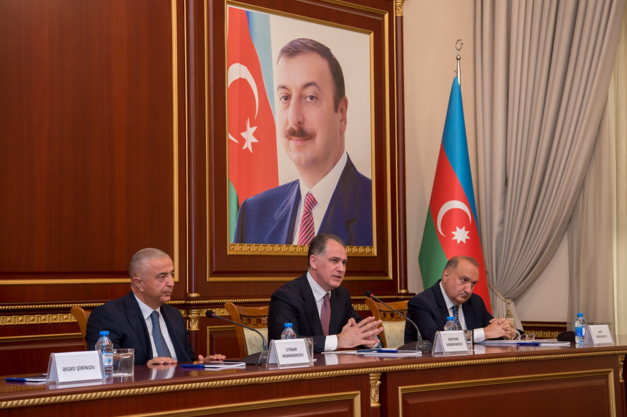 İri Şəhərlərin Su Təchizatının yeni icraçı direktoru kollektivə təqdim edildi&nbsp; - FOTOLAR