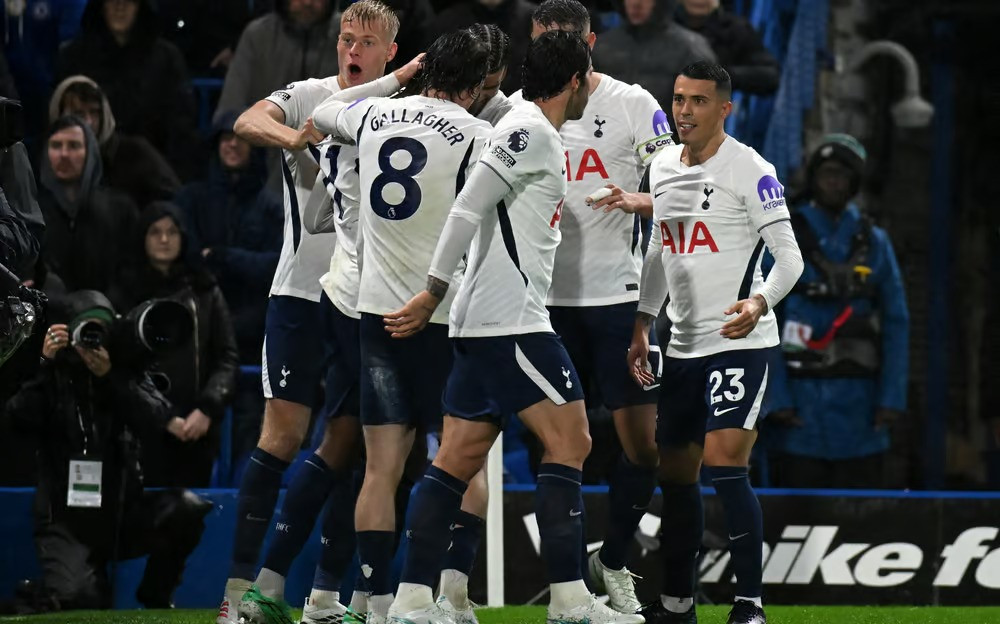 \"Çelsi\" \"Tottenhem\"ə uduzdu