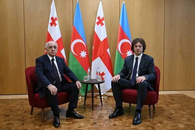 Əli Əsədov İrakli Kobaxidze ilə təkbətək görüşdü