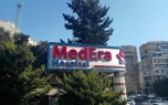 Bu klinika tibb təhsili olmayan həkimlər çalışdırır