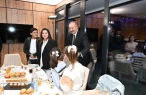İlham Əliyev və xanımı Gəncədə şəhid övladları ilə görüşdülər - VİDEO