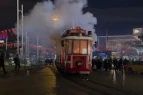 Taksimin məşhur tramvayında yanğın baş verdi