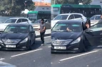 Bakıda qadın sürücü qəza törətdi - “Hyundai” əks yola çıxdı