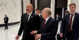 İlham Əliyev Putinlə ayaqüstü söhbət edib
