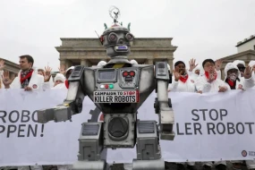 Bu ölkədə polis \"qatil robotlardan\" istifadə edəcək