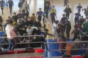 Tələbələr arasında baş verən kütləvi dava ilə bağlı RƏSMİ AÇIQLAMA - YENİLƏNDİ/VİDEO