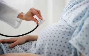 Bakıda yeniyetmə qızın hamilə olduğu məlum oldu