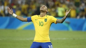 Neymar Peleyə çatdı