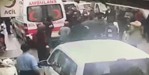 ŞOK! Səhiyyə işçilərinə hücum edən şəxs infarkt keçirdi - Təcili müdaxilə ilə həyata qaytarıldı