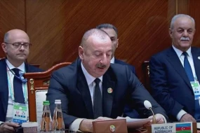 Azərbaycan, Türkiyə və Türkmənistan Prezidentlərinin geniş tərkibdə görüşü keçirildi - YENİLƏNDİ (VİDEO)