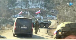 Aksiya keçirilən yerdən keçmək istəyən ermənilər üçün əlaqə nömrələri paylanıldı - VİDEO