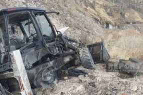 Kəlbəcərdə minaya düşən texnikaların görüntüləri - FOTOLAR