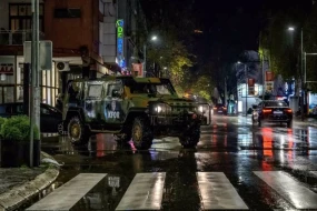 NATO Kosovonun Şimalına əlavə qüvvələr yerləşdirdi