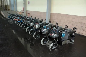 Konteynerdə gömrük orqanına bəyan olunmayan 17 ədəd moped aşkar edildi