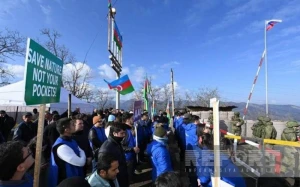 Sülhməramlıların avtomobillərinin hərəkətinə növbəti dəfə şərait yaradıldı - CANLI YAYIM