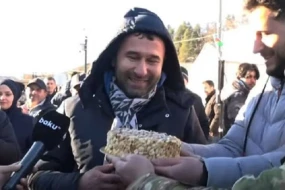 Aksiyaçı doğum gününü Xankəndi-Şuşa yolunda keçirdi - VİDEO