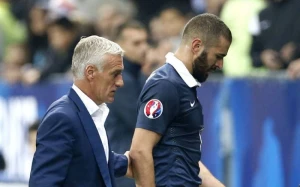 Benzema Fransa millisindəki karyerasını başa vurdu