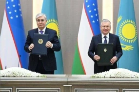 Özbəkistanla Qazaxıstan arasında sərhədlərin demarkasiyası haqqında saziş İMZALANDI