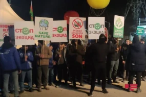 Laçın yolundakı aksiya 14-cü gecədir davam edir, şüarlar səsləndirilir