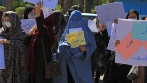 Universitetdə oxumaları qadağan edilən əfqan qadınlarına bir ölkədən sürpriz dəvət