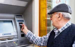 30 minə yaxın şəxsə 25 illik staj hədiyyə ediləcək