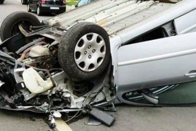 Abşeronda BMW aşdı - Yaralılar var