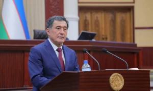 Özbəkistanın XİN rəhbəri vəzifəsindən azad edildi