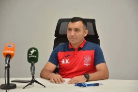 “Ani diqqətsizliyə görə məğlub olduq” - Vüqar Əsgərli