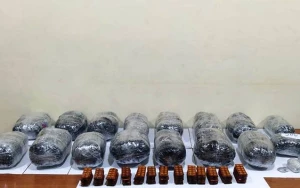 İrandan Azərbaycana narkotik keçirmək istədilər