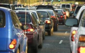 Azərbaycanda hər 10 maşından 8-nin yaşı 10 ildən çoxdur - FOTO