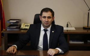 Ermənistanın müdafiə naziri Brüsselə getdi