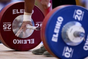 Azərbaycan ağırlıqqaldıranları İrəvandadırlar